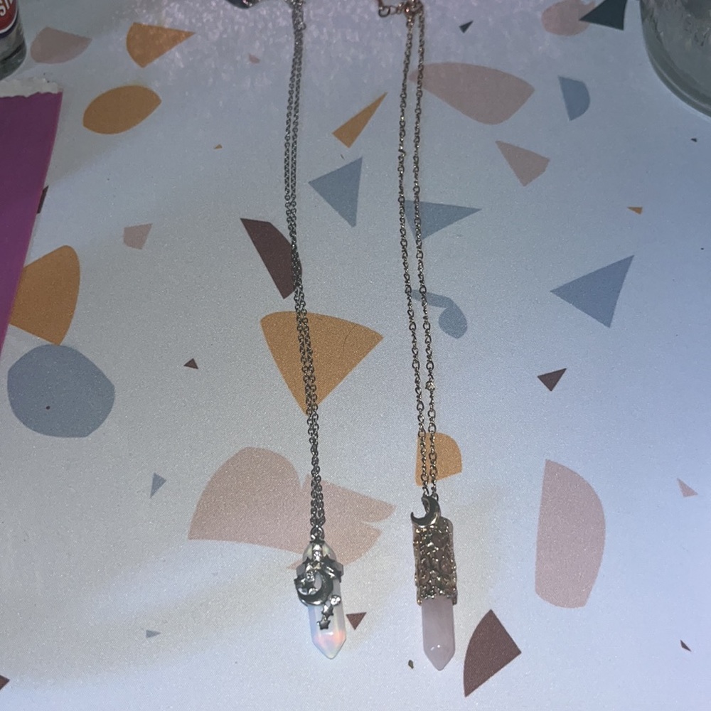 2 GORGEOUS CRYSTAL NEVER BEEN WORN NECKLACES!!!!!